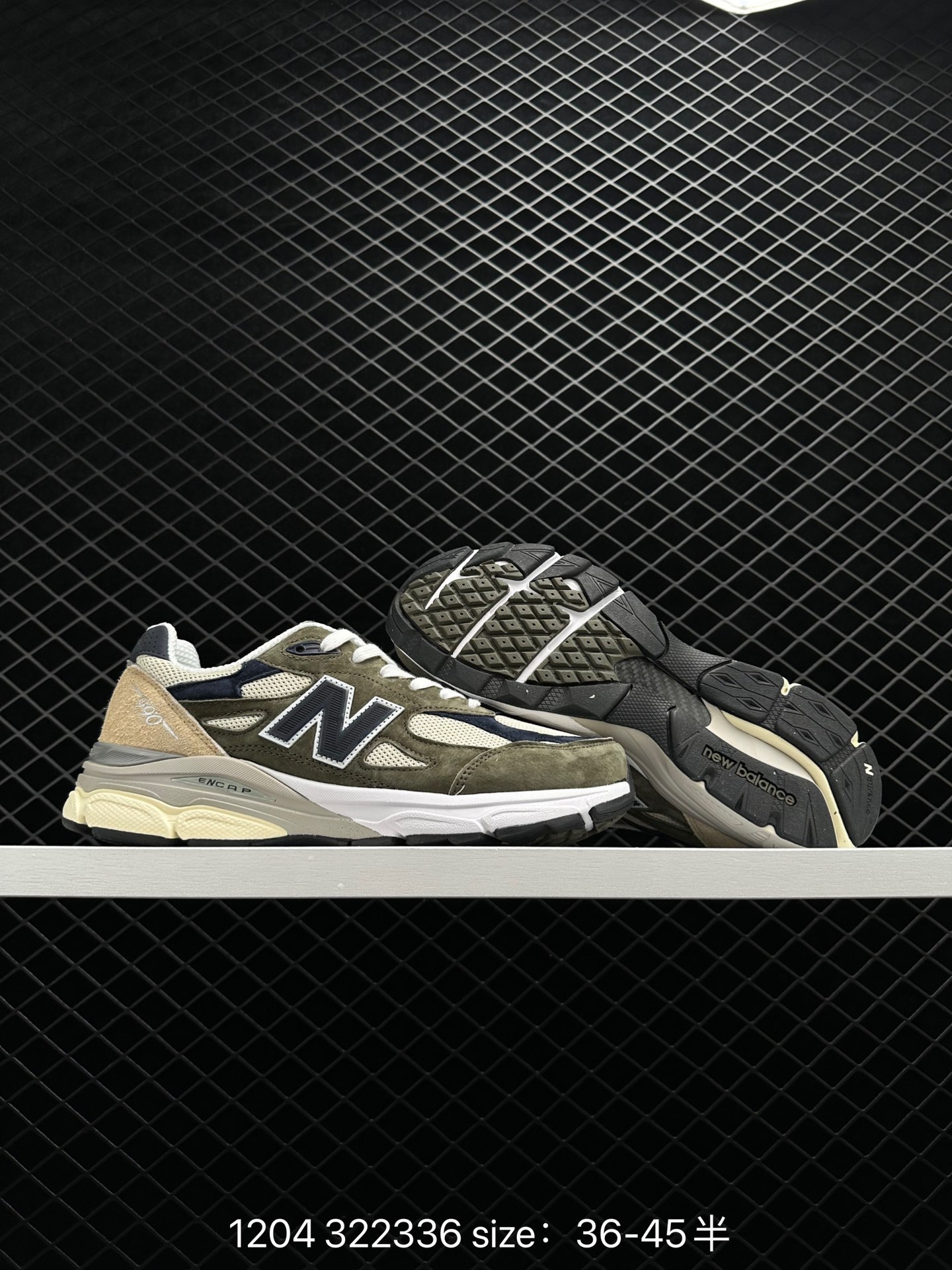New Balance M990